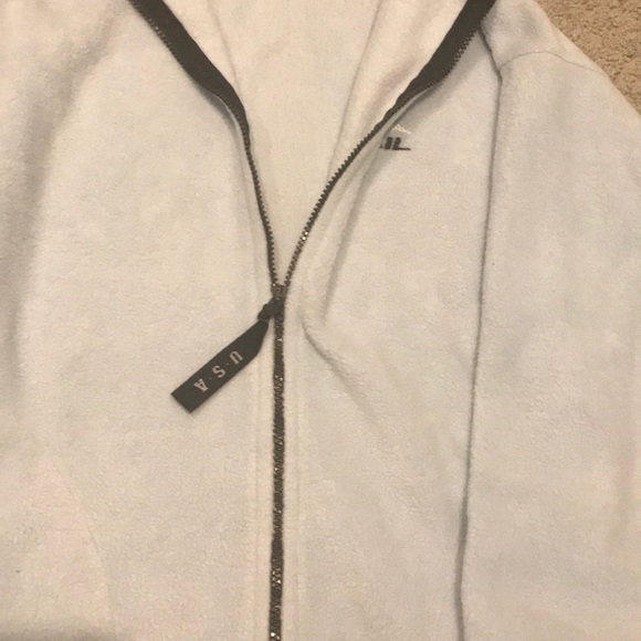 Women’s size S Vail fleece purchased in Vail - Picture 6 of 6